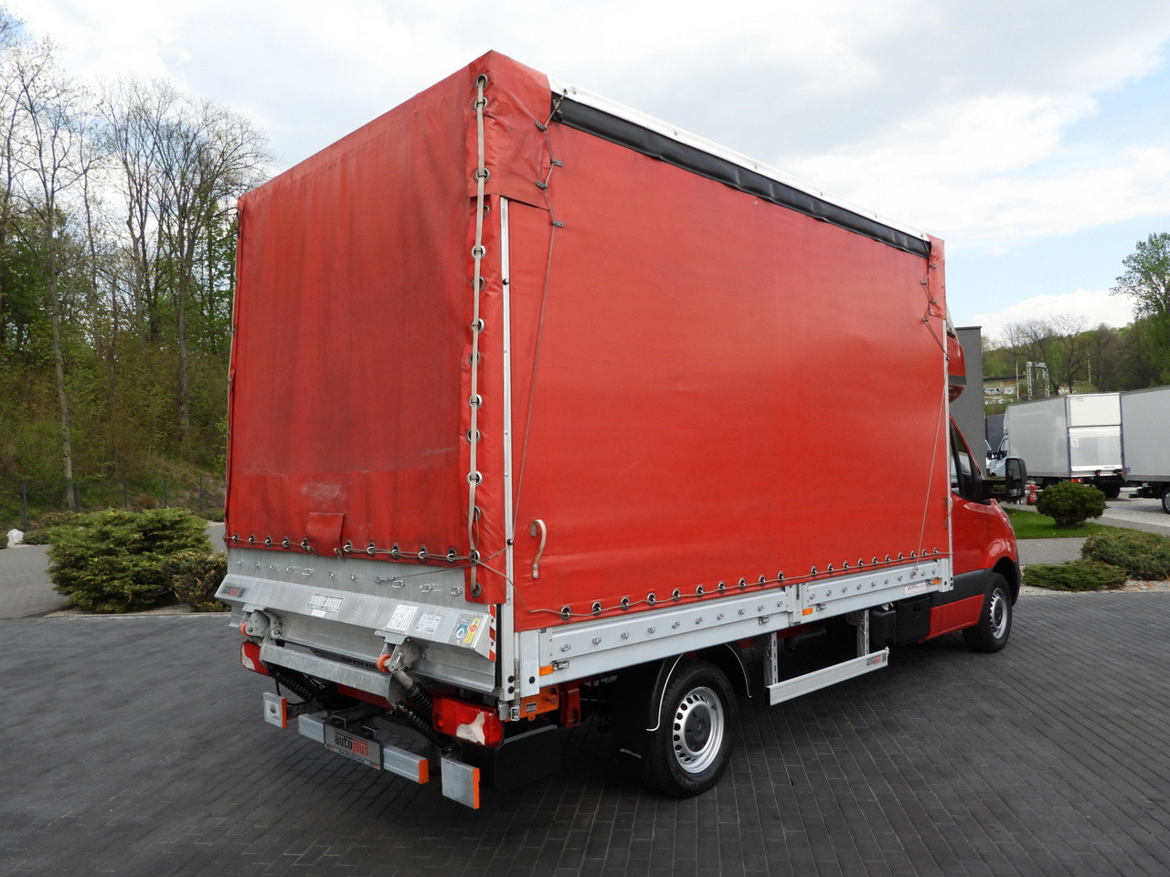 MERCEDES SPRINTER 316 8 PALLETS TARPAULIN LIFT CRUISE CONTROL AIR CONDITIONING 160HP - Dostavno vozilo sa ceradom: slika 3 MERCEDES SPRINTER 316 8 PALLETS TARPAULIN LIFT CRUISE CONTROL AIR CONDITIONING 160HP - Dostavno vozilo sa ceradom: slika 3