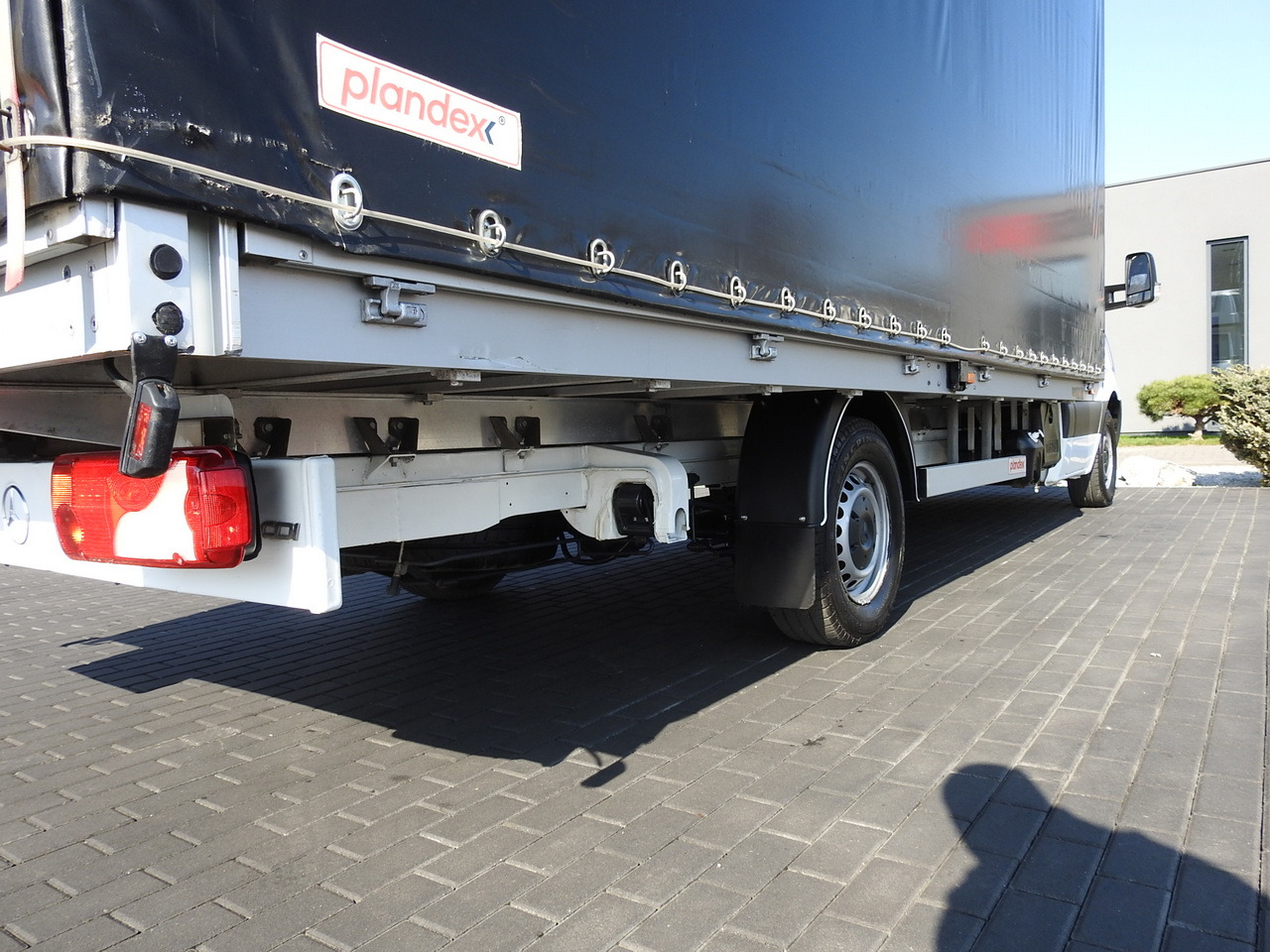 Dostavno vozilo sa ceradom MERCEDES SPRINTER 316 TARPAULIN 10 PALLETS WEBASTO AIR CONDITIONING 165HP: slika 17 Dostavno vozilo sa ceradom MERCEDES SPRINTER 316 TARPAULIN 10 PALLETS WEBASTO AIR CONDITIONING 165HP: slika 17