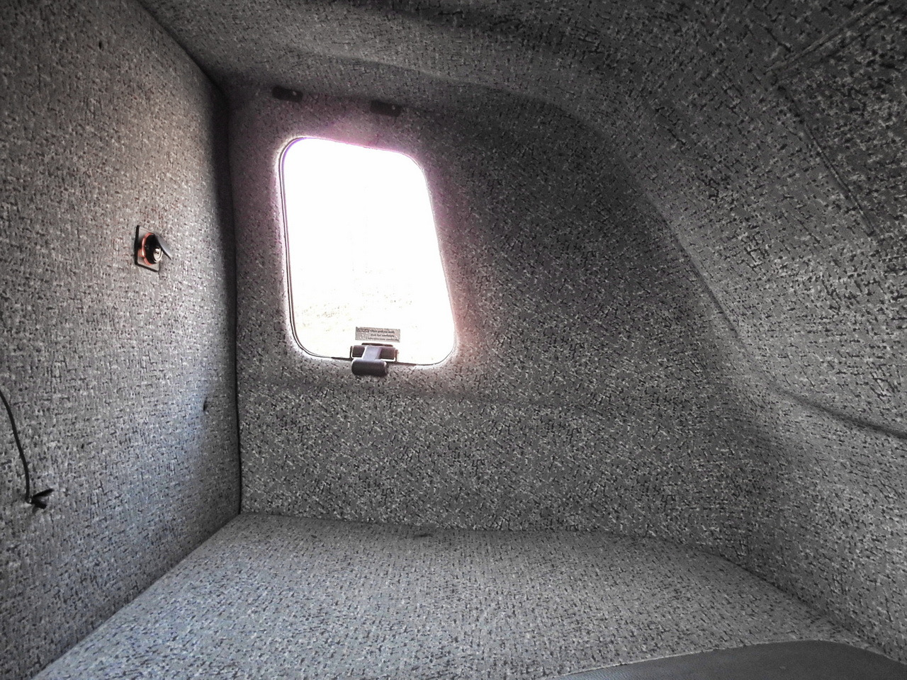 Dostavno vozilo sa ceradom MERCEDES SPRINTER 316 TARPAULIN 10 PALLETS WEBASTO AIR CONDITIONING 165HP: slika 37 Dostavno vozilo sa ceradom MERCEDES SPRINTER 316 TARPAULIN 10 PALLETS WEBASTO AIR CONDITIONING 165HP: slika 37