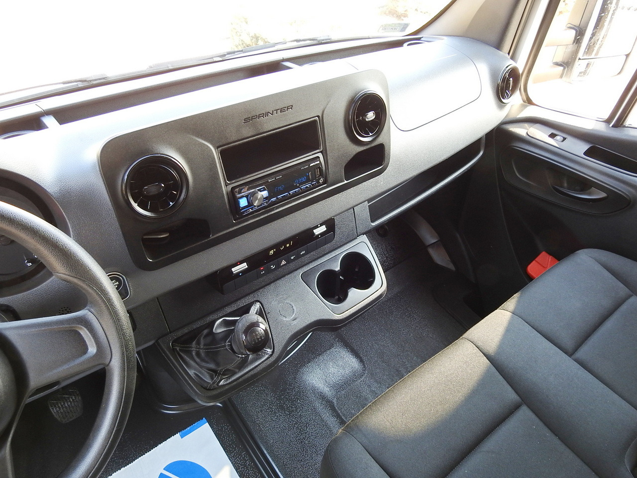 Dostavno vozilo sa ceradom MERCEDES SPRINTER 316 TARPAULIN 10 PALLETS WEBASTO AIR CONDITIONING 165HP: slika 30 Dostavno vozilo sa ceradom MERCEDES SPRINTER 316 TARPAULIN 10 PALLETS WEBASTO AIR CONDITIONING 165HP: slika 30