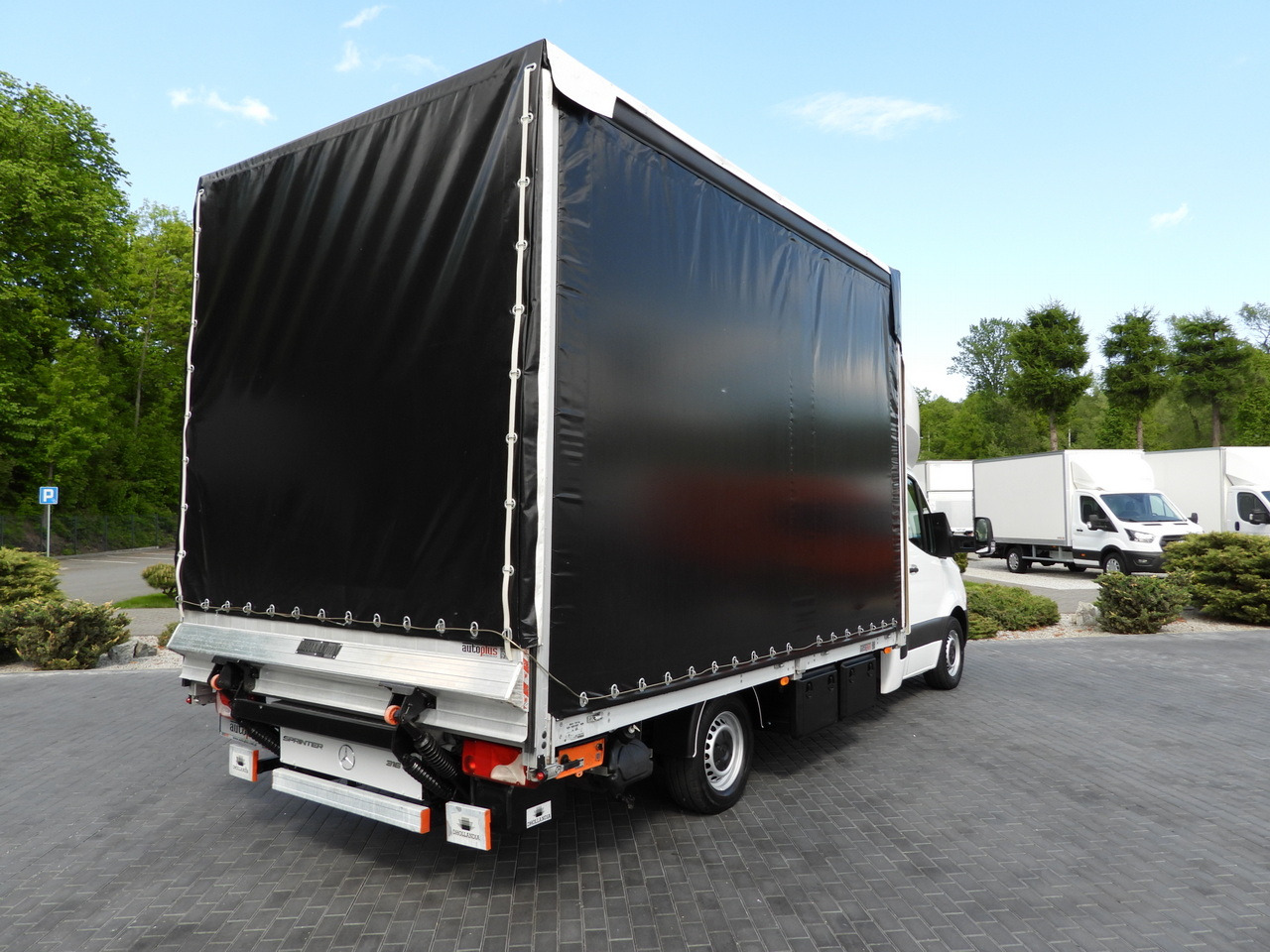 MERCEDES SPRINTER 316 TARPAULIN LIFT 10 PALLETS WEBASTO CRUISE CONTROL PNEUMATICS AIR CONDITIONING 160HP - Dostavno vozilo sa ceradom: slika 3 MERCEDES SPRINTER 316 TARPAULIN LIFT 10 PALLETS WEBASTO CRUISE CONTROL PNEUMATICS AIR CONDITIONING 160HP - Dostavno vozilo sa ceradom: slika 3