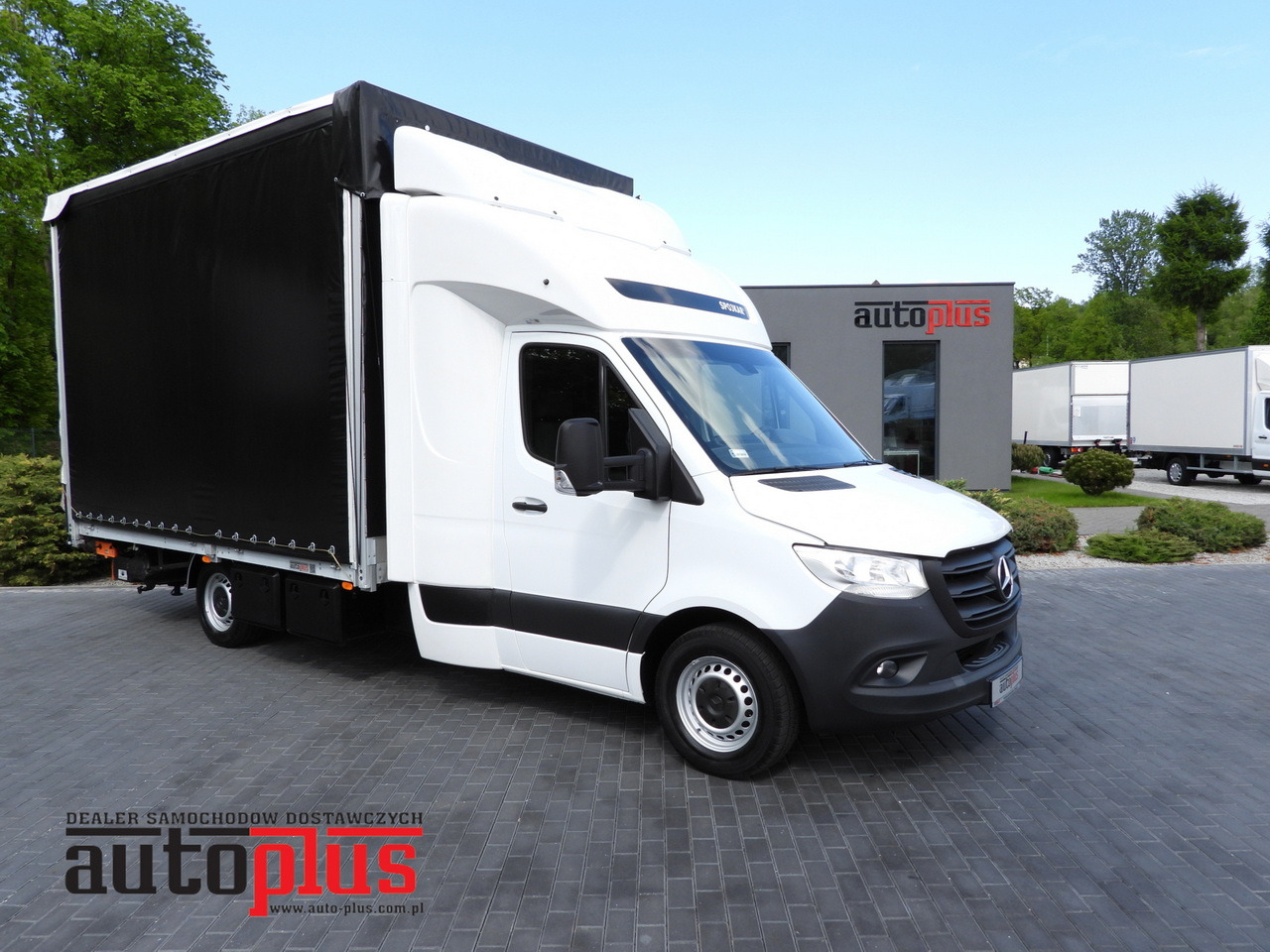 MERCEDES SPRINTER 316 TARPAULIN LIFT 10 PALLETS WEBASTO CRUISE CONTROL PNEUMATICS AIR CONDITIONING 160HP - Dostavno vozilo sa ceradom: slika 1 MERCEDES SPRINTER 316 TARPAULIN LIFT 10 PALLETS WEBASTO CRUISE CONTROL PNEUMATICS AIR CONDITIONING 160HP - Dostavno vozilo sa ceradom: slika 1
