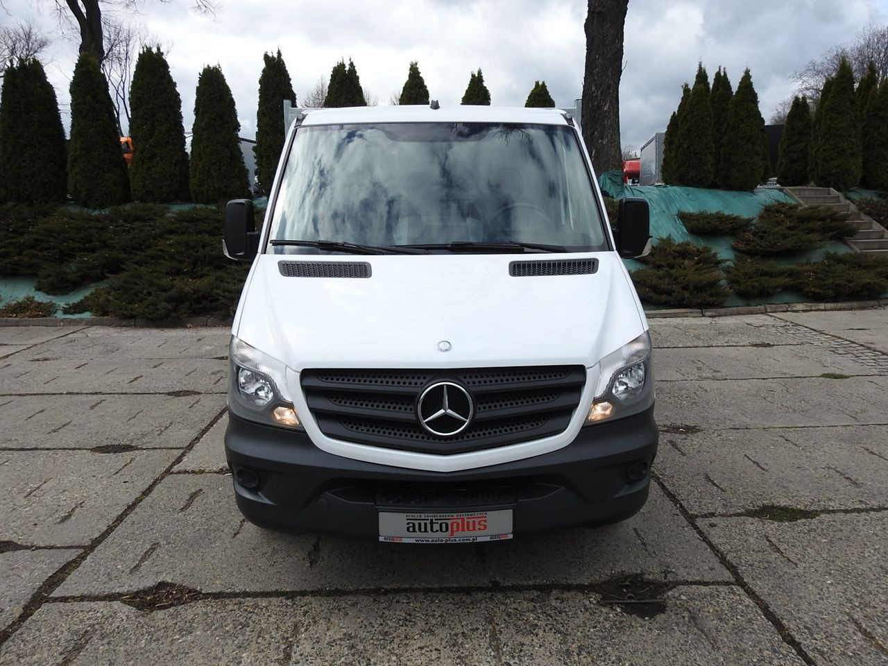 MERCEDES SPRINTER 316 THREE-WAY TIPPER  CRUISE CONTROL AUTOMATIC TRANSMISSION  AIR CONDITIONING  160HP - Dostavno vozilo kiper: slika 5 MERCEDES SPRINTER 316 THREE-WAY TIPPER  CRUISE CONTROL AUTOMATIC TRANSMISSION  AIR CONDITIONING  160HP - Dostavno vozilo kiper: slika 5