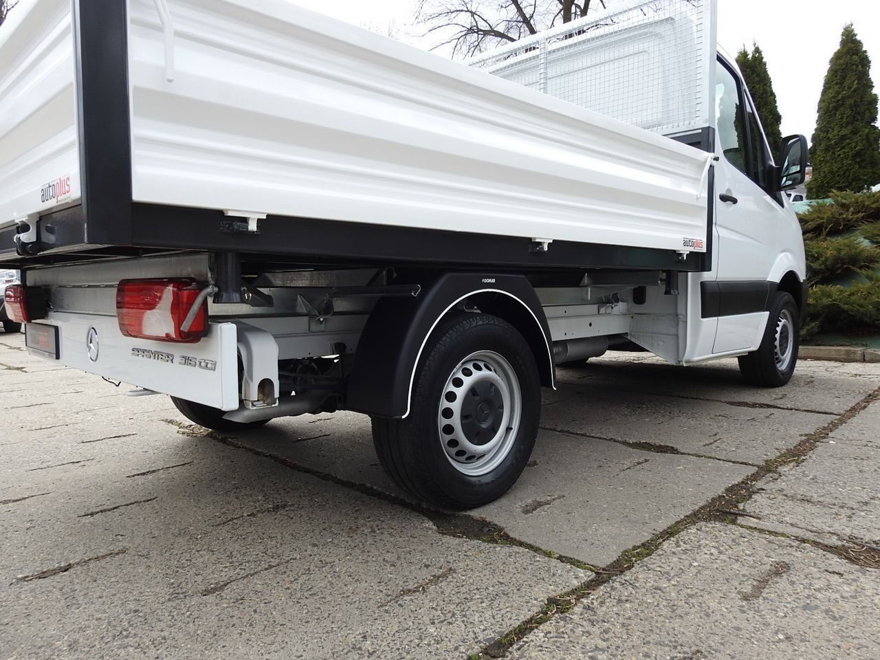 Dostavno vozilo kiper MERCEDES SPRINTER 316 THREE-WAY TIPPER  CRUISE CONTROL AUTOMATIC TRANSMISSION  AIR CONDITIONING  160HP: slika 17