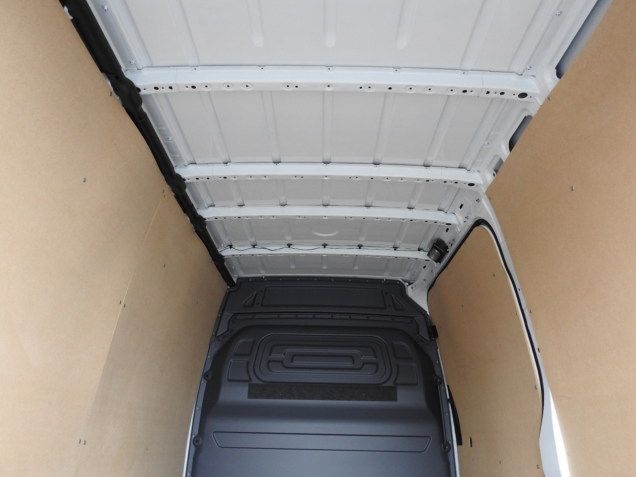 Novu Furgon, Električno dostavno vozilo MERCEDES eSprinter NEW ELECTRIC VAN AUTOMATIC TRANSMISSION  GUARANTEE  95HP: slika 22