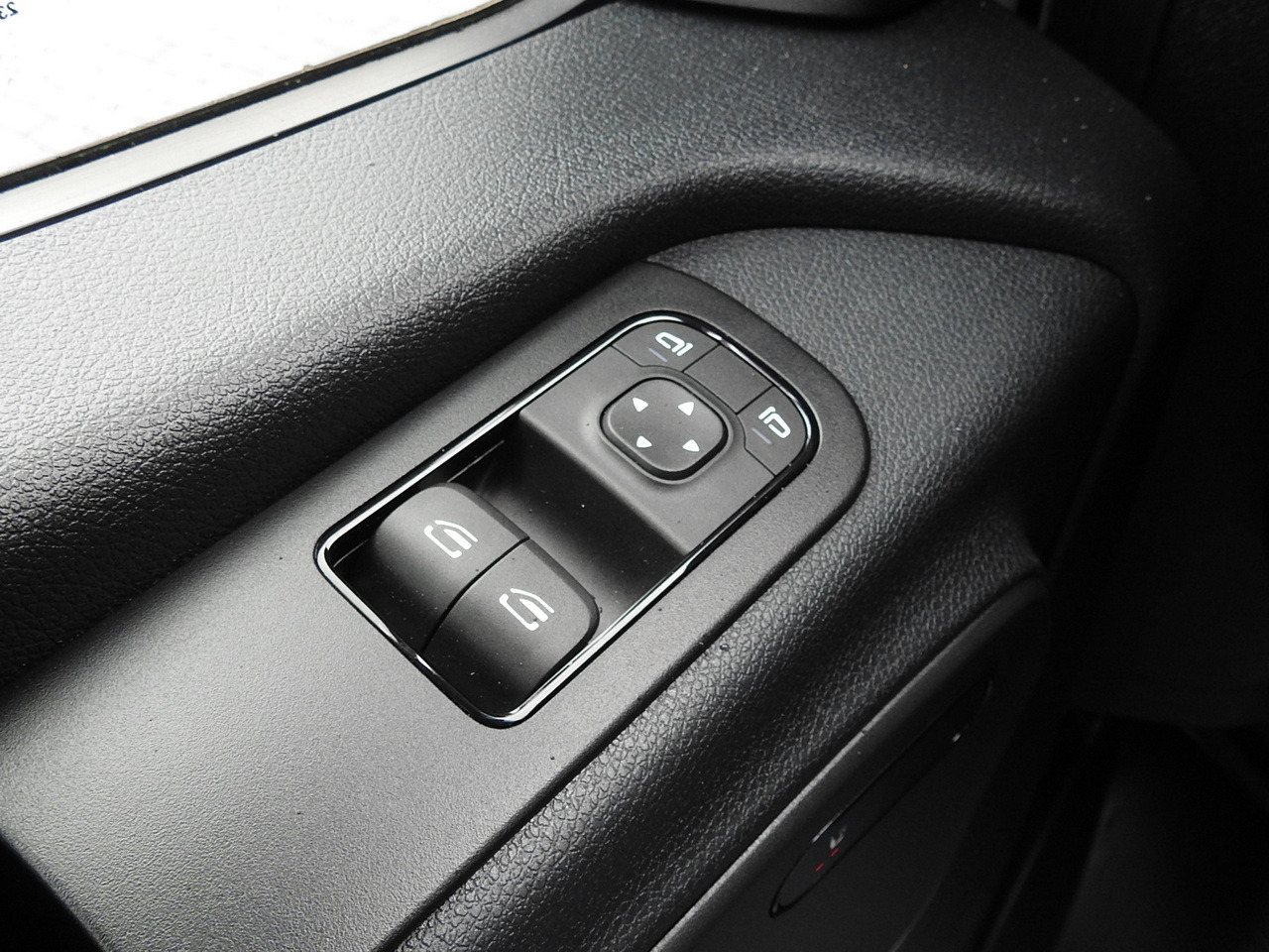 Novu Furgon, Električno dostavno vozilo MERCEDES eSprinter NEW ELECTRIC VAN AUTOMATIC TRANSMISSION  GUARANTEE  95HP: slika 25