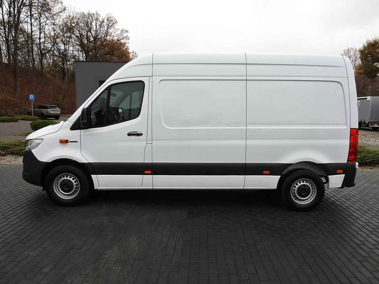 Novu Furgon, Električno dostavno vozilo MERCEDES eSprinter NEW ELECTRIC VAN AUTOMATIC TRANSMISSION  GUARANTEE  95HP: slika 9