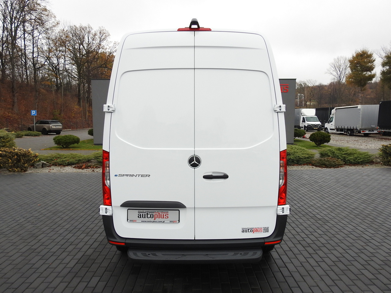 Novu Furgon, Električno dostavno vozilo MERCEDES eSprinter NEW ELECTRIC VAN AUTOMATIC TRANSMISSION  GUARANTEE  95HP: slika 11