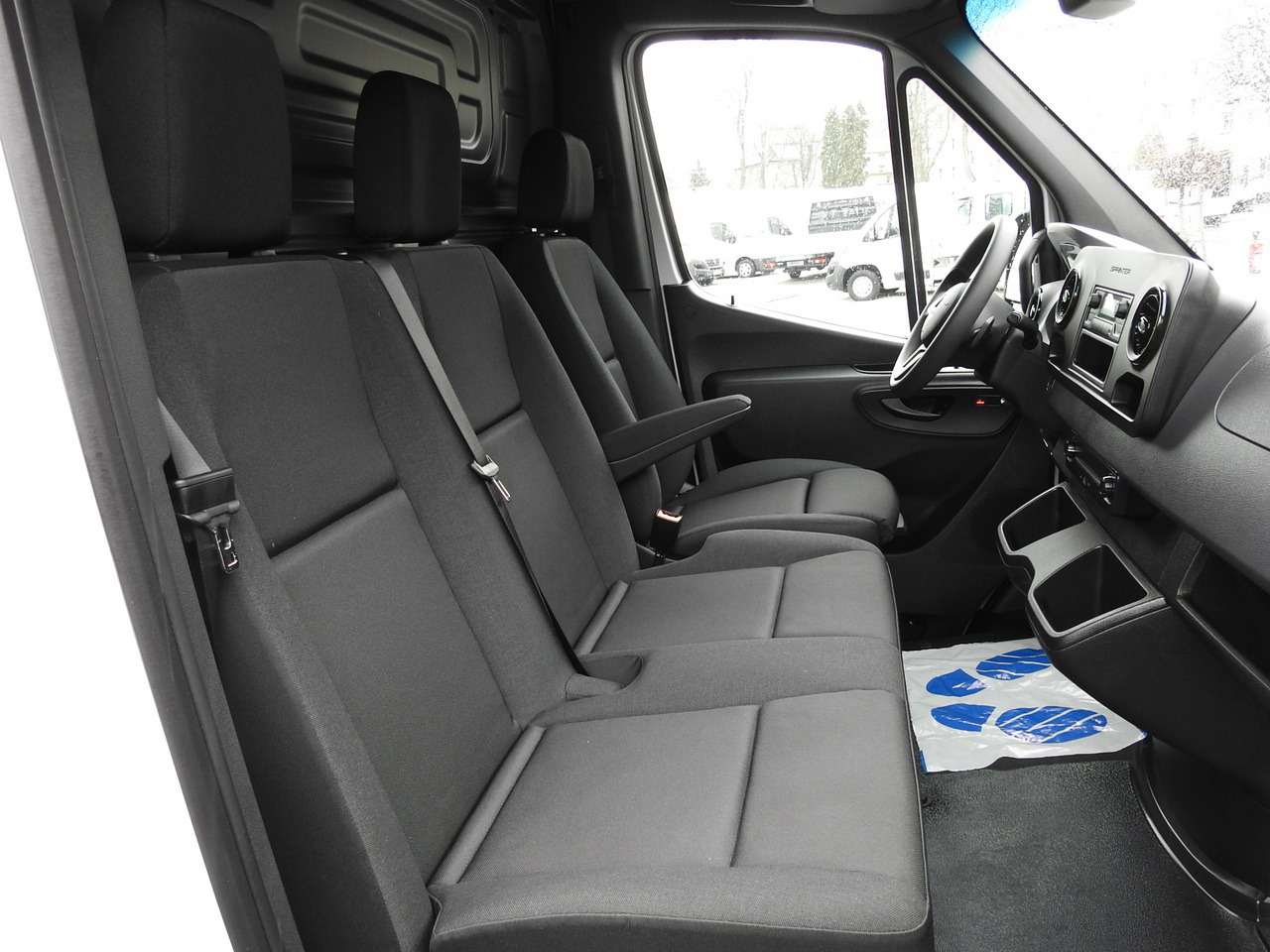 Novu Furgon, Električno dostavno vozilo MERCEDES eSprinter NEW ELECTRIC VAN AUTOMATIC TRANSMISSION  GUARANTEE  95HP: slika 39