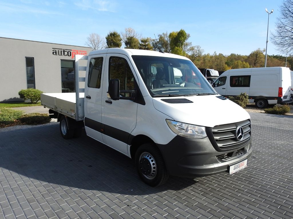 Mercedes-Benz SPRINTER 516 PRITSCHE DOPPELKABINE DOKA 6 SITZE - Dostavno vozilo s ravnom platformom, Dostavno vozilo sa duplom kabinom: slika 4 Mercedes-Benz SPRINTER 516 PRITSCHE DOPPELKABINE DOKA 6 SITZE - Dostavno vozilo s ravnom platformom, Dostavno vozilo sa duplom kabinom: slika 4