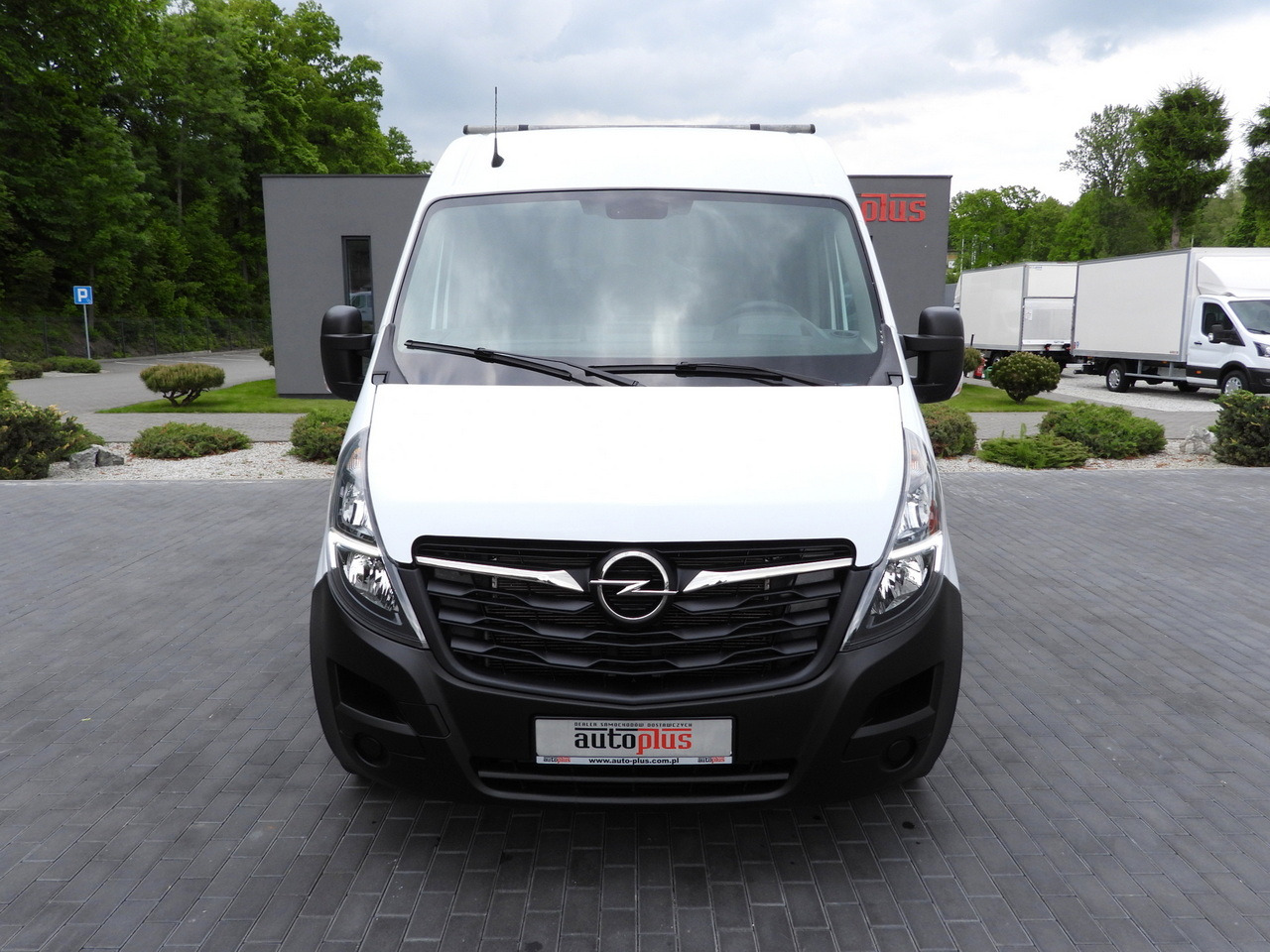 OPEL MOVANO BOX DELIVERY VAN 7 SEATS CRUISE CONTROL LED LIGHTS AIR CONDITIONING 135HP - Furgon: slika 5 OPEL MOVANO BOX DELIVERY VAN 7 SEATS CRUISE CONTROL LED LIGHTS AIR CONDITIONING 135HP - Furgon: slika 5