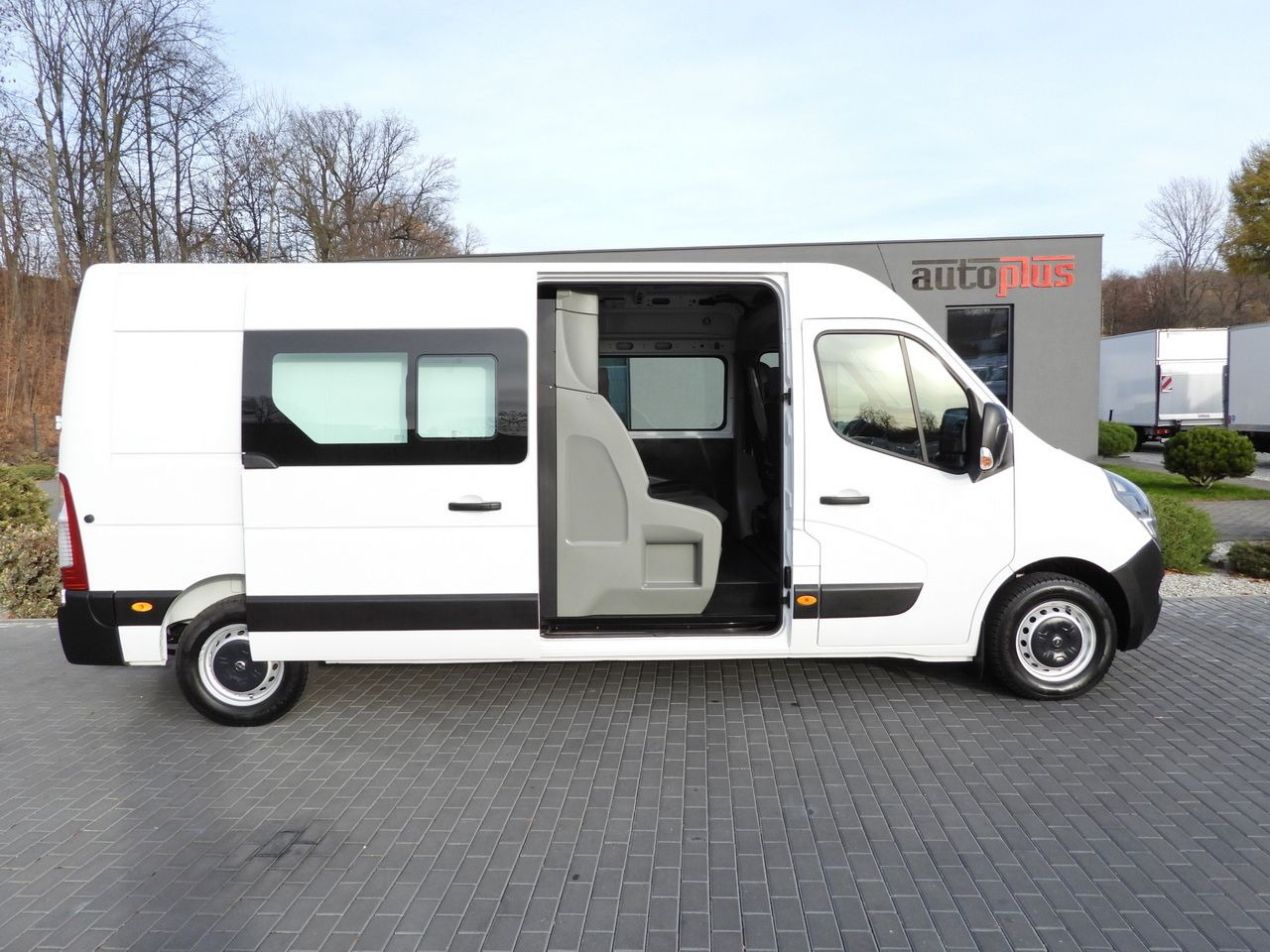 Furgon OPEL MOVANO BOX DELIVERY VAN 7 SEATS LED LIGHTS  135HP: slika 8