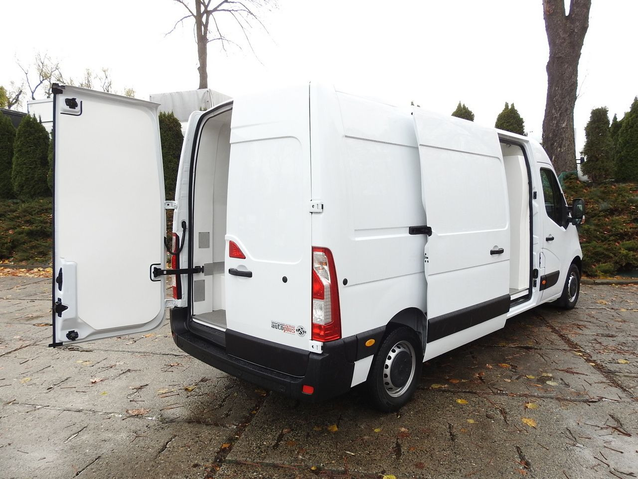 OPEL MOVANO - Dostavno vozilo hladnjača: slika 3 OPEL MOVANO - Dostavno vozilo hladnjača: slika 3