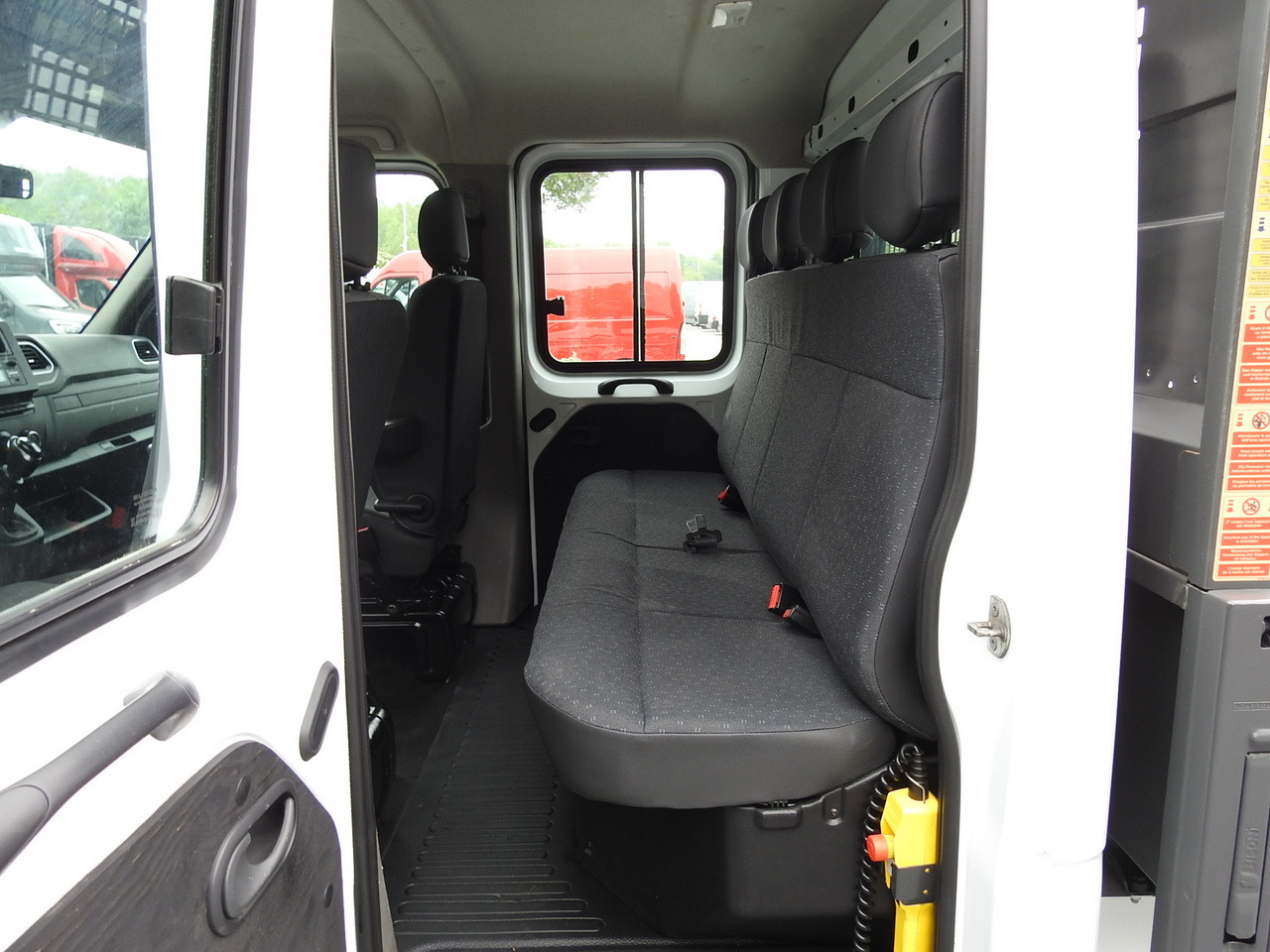 Dostavno vozilo kiper OPEL MOVANO: slika 39