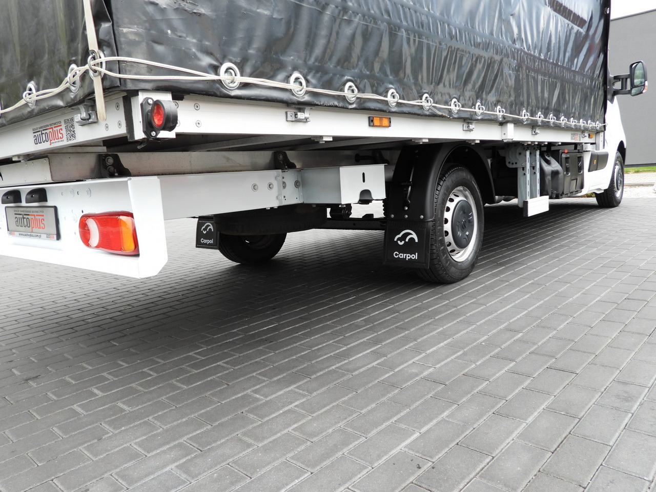 Lizing OPEL MOVANO  TARPAULIN 10 PALLETS WEBASTO CRUISE CONTROL LED LIGHTS PNEUMATICS AIR CONDITIONING  165HP OPEL MOVANO  TARPAULIN 10 PALLETS WEBASTO CRUISE CONTROL LED LIGHTS PNEUMATICS AIR CONDITIONING  165HP: slika 17