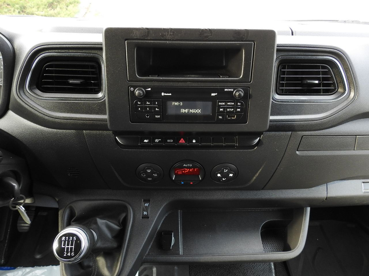 Dostavno vozilo sa ceradom OPEL MOVANO TARPAULIN 10 PALLETS WEBASTO CRUISE CONTROL LED LIGHTS PNEUMATICS AIR CONDITIONING 165HP: slika 40 Dostavno vozilo sa ceradom OPEL MOVANO TARPAULIN 10 PALLETS WEBASTO CRUISE CONTROL LED LIGHTS PNEUMATICS AIR CONDITIONING 165HP: slika 40