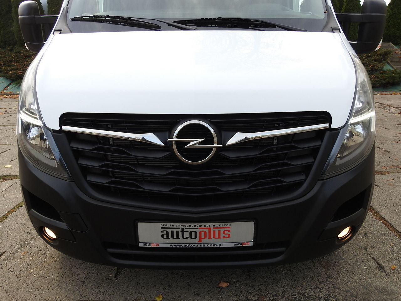 Dostavno vozilo sa ceradom OPEL MOVANO TARPAULIN 10 PALLETS WEBASTO CRUISE CONTROL LED LIGHTS PNEUMATICS AIR CONDITIONING 165HP: slika 14 Dostavno vozilo sa ceradom OPEL MOVANO TARPAULIN 10 PALLETS WEBASTO CRUISE CONTROL LED LIGHTS PNEUMATICS AIR CONDITIONING 165HP: slika 14