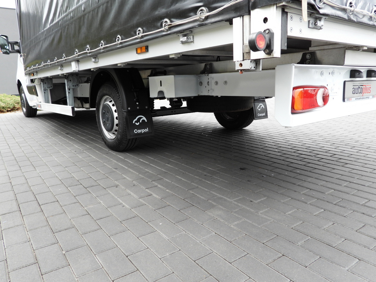 Lizing OPEL MOVANO  TARPAULIN 10 PALLETS WEBASTO CRUISE CONTROL LED LIGHTS PNEUMATICS AIR CONDITIONING  165HP OPEL MOVANO  TARPAULIN 10 PALLETS WEBASTO CRUISE CONTROL LED LIGHTS PNEUMATICS AIR CONDITIONING  165HP: slika 16