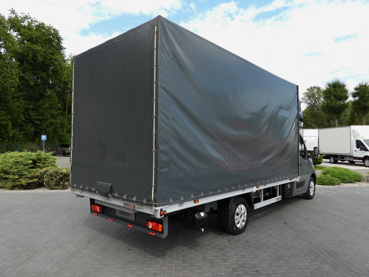 OPEL MOVANO TARPAULIN 10 PALLETS WEBASTO CRUISE CONTROL LED LIGHTS PNEUMATICS AIR CONDITIONING 165HP - Dostavno vozilo sa ceradom: slika 3 OPEL MOVANO TARPAULIN 10 PALLETS WEBASTO CRUISE CONTROL LED LIGHTS PNEUMATICS AIR CONDITIONING 165HP - Dostavno vozilo sa ceradom: slika 3