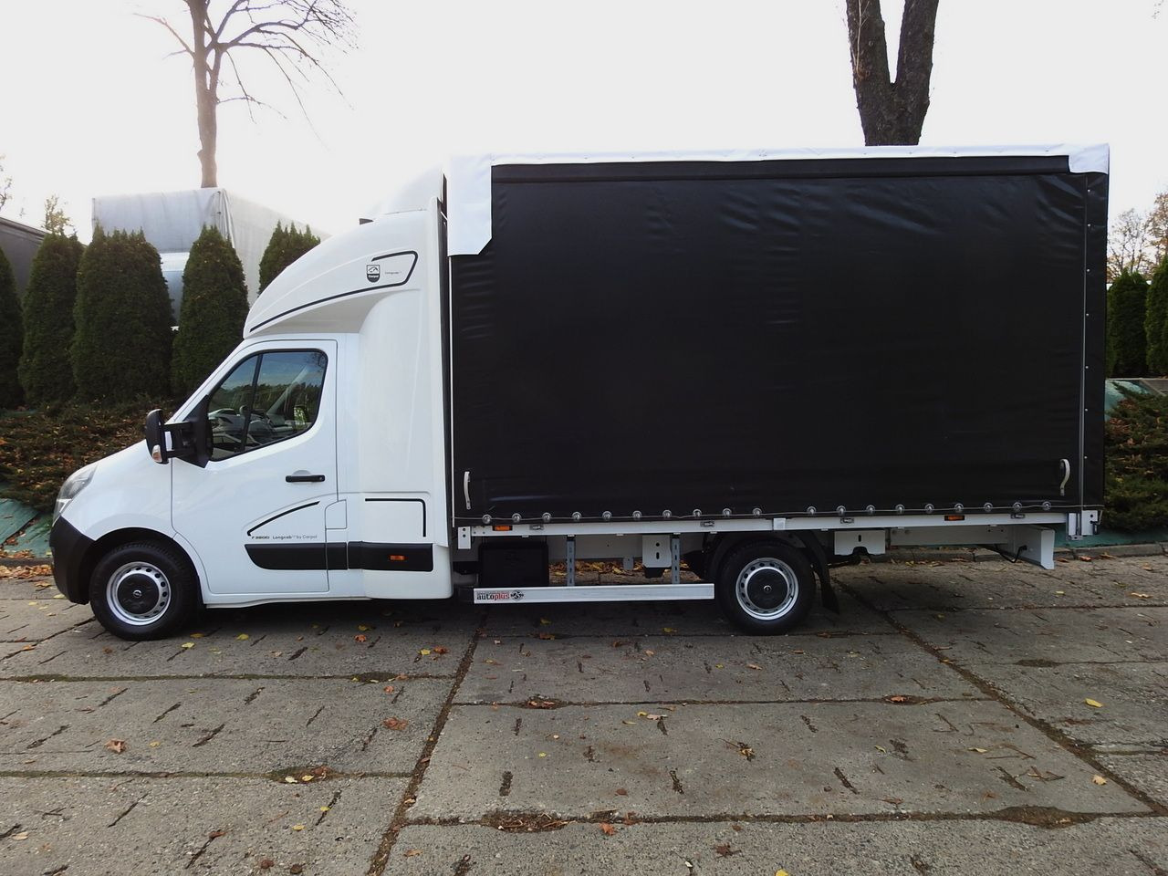 Dostavno vozilo sa ceradom OPEL MOVANO TARPAULIN 10 PALLETS WEBASTO CRUISE CONTROL LED LIGHTS PNEUMATICS AIR CONDITIONING 165HP: slika 9 Dostavno vozilo sa ceradom OPEL MOVANO TARPAULIN 10 PALLETS WEBASTO CRUISE CONTROL LED LIGHTS PNEUMATICS AIR CONDITIONING 165HP: slika 9