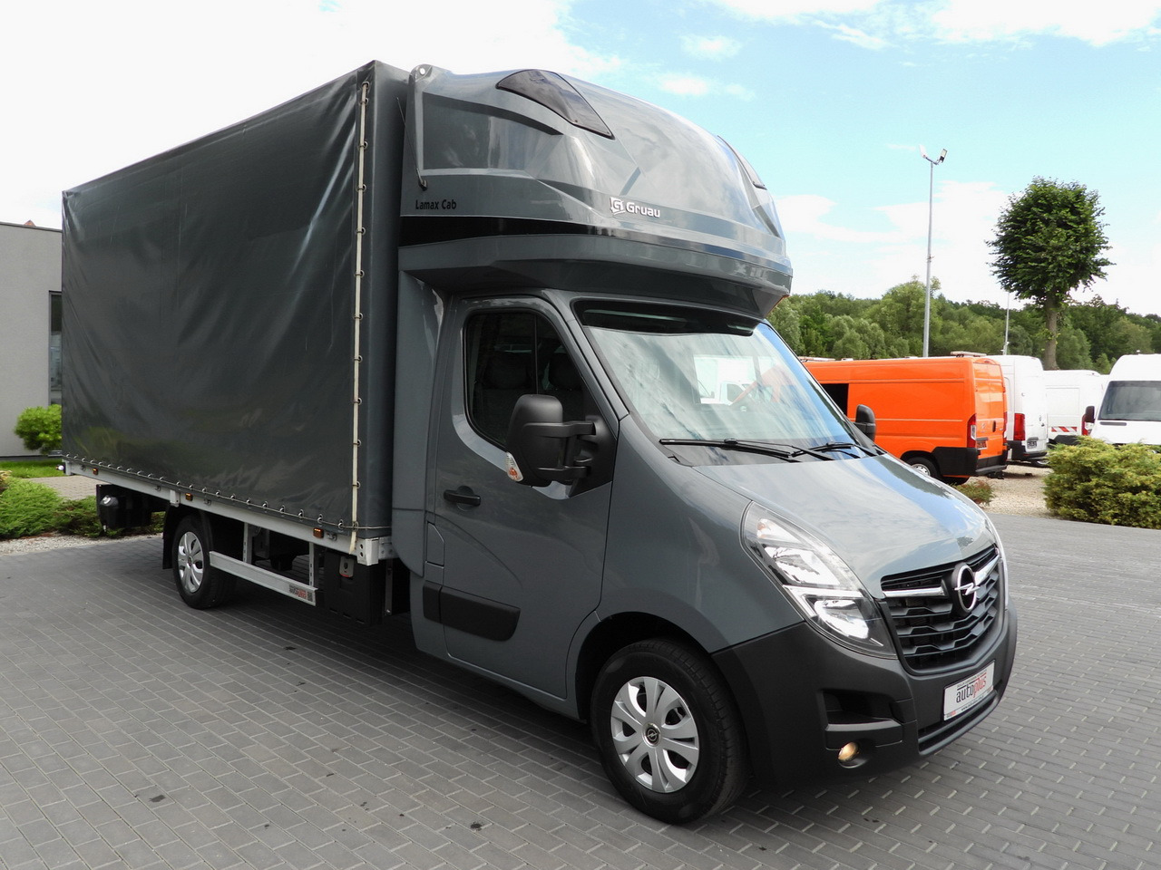 OPEL MOVANO TARPAULIN 10 PALLETS WEBASTO CRUISE CONTROL LED LIGHTS PNEUMATICS AIR CONDITIONING 165HP - Dostavno vozilo sa ceradom: slika 4 OPEL MOVANO TARPAULIN 10 PALLETS WEBASTO CRUISE CONTROL LED LIGHTS PNEUMATICS AIR CONDITIONING 165HP - Dostavno vozilo sa ceradom: slika 4