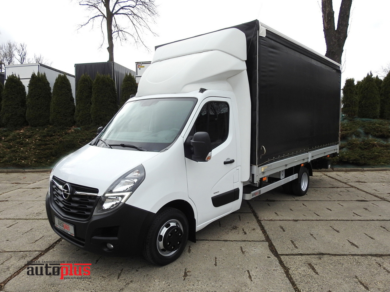 OPEL MOVANO TARPAULIN LIFT 10 PALLETS CRUISE CONTROL AIR CONDITIONING LED LIGHTS PNEUMATICS TWIN WHEELS 165HP - Dostavno vozilo sa ceradom: slika 1 OPEL MOVANO TARPAULIN LIFT 10 PALLETS CRUISE CONTROL AIR CONDITIONING LED LIGHTS PNEUMATICS TWIN WHEELS 165HP - Dostavno vozilo sa ceradom: slika 1