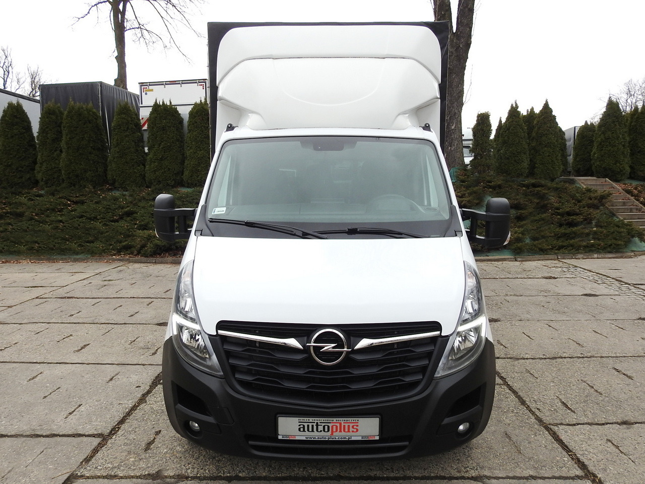 OPEL MOVANO TARPAULIN LIFT 10 PALLETS CRUISE CONTROL AIR CONDITIONING LED LIGHTS PNEUMATICS TWIN WHEELS 165HP - Dostavno vozilo sa ceradom: slika 5 OPEL MOVANO TARPAULIN LIFT 10 PALLETS CRUISE CONTROL AIR CONDITIONING LED LIGHTS PNEUMATICS TWIN WHEELS 165HP - Dostavno vozilo sa ceradom: slika 5