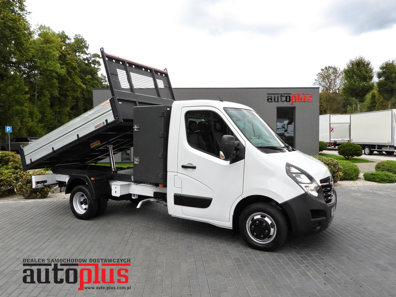OPEL MOVANO TIPPER NAVIGATION LED LIGHTS TWIN WHEELS AIR CONDITIONING 145HP - Dostavno vozilo kiper: slika 1 OPEL MOVANO TIPPER NAVIGATION LED LIGHTS TWIN WHEELS AIR CONDITIONING 145HP - Dostavno vozilo kiper: slika 1