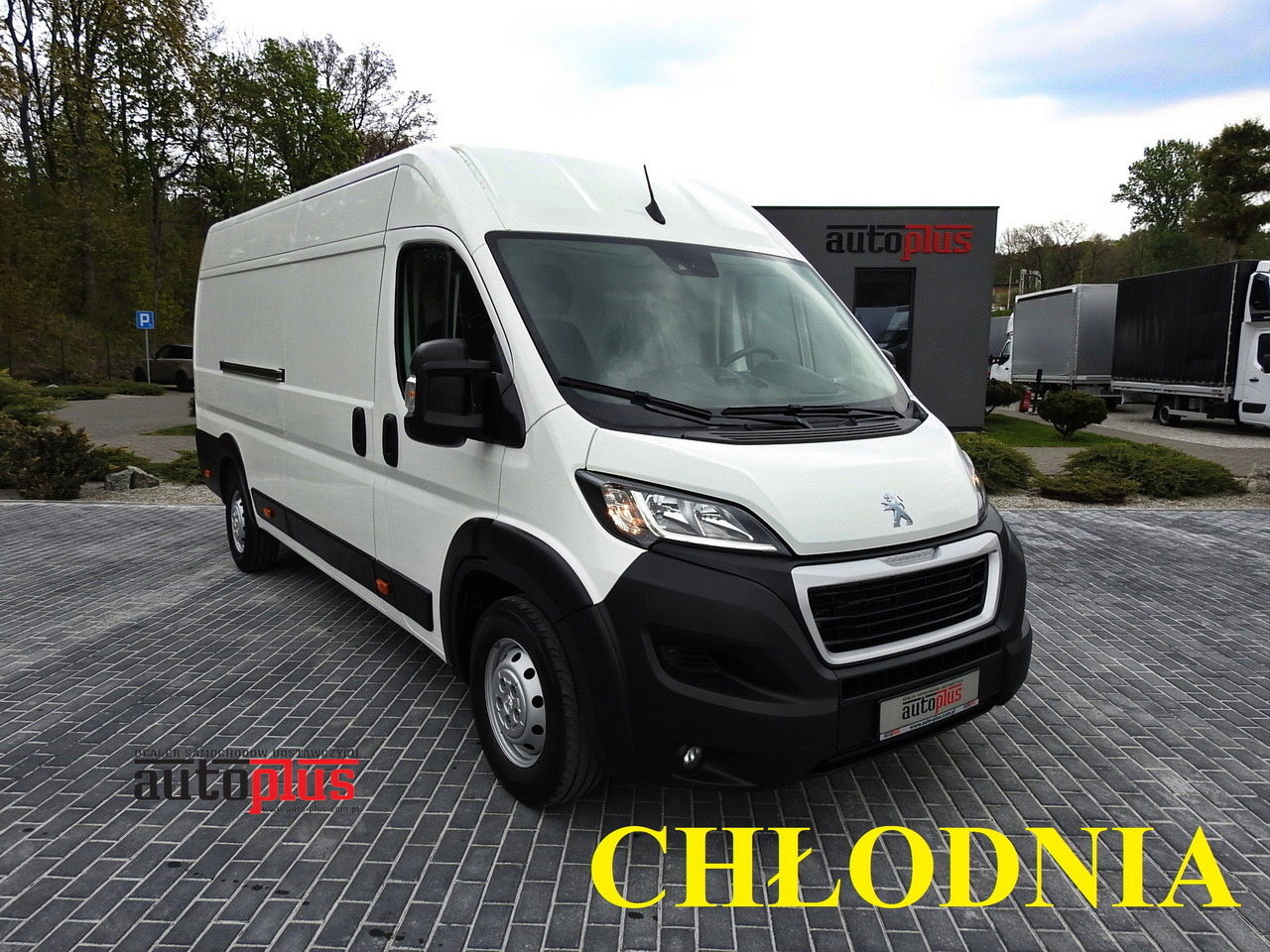 PEUGEOT BOXER REFRIGERATOR VAN 0*C CRUISE CONTROL NAVIGATION AIR CONDITIONING 135HP - Dostavno vozilo hladnjača: slika 1 PEUGEOT BOXER REFRIGERATOR VAN 0*C CRUISE CONTROL NAVIGATION AIR CONDITIONING 135HP - Dostavno vozilo hladnjača: slika 1