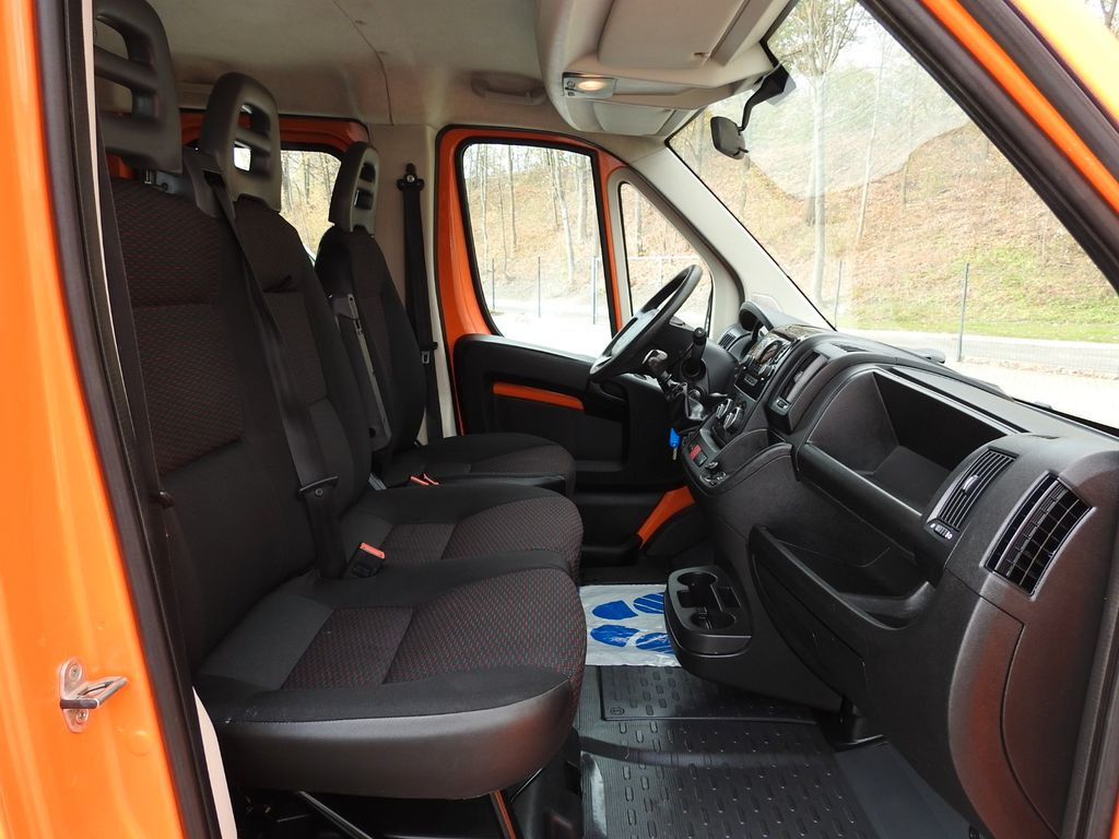 Dostavno vozilo sa ceradom, Dostavno vozilo sa duplom kabinom Peugeot BOXER PRITSCHE PLANE DOPPELKABINE DOKA 7 SITZE: slika 26
