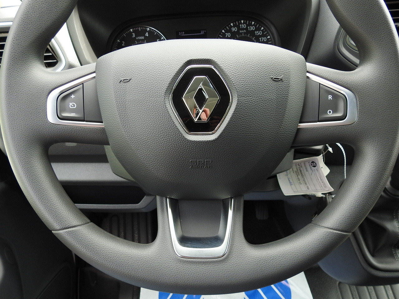 Lizing RENAULT MASTER NEW REGRIGERATOR BOX -10*C 8 PALLETS CRUISE CONTROL AIR CONDITIONING LED LIGHTS GUARANTEE  165HP RENAULT MASTER NEW REGRIGERATOR BOX -10*C 8 PALLETS CRUISE CONTROL AIR CONDITIONING LED LIGHTS GUARANTEE  165HP: slika 31