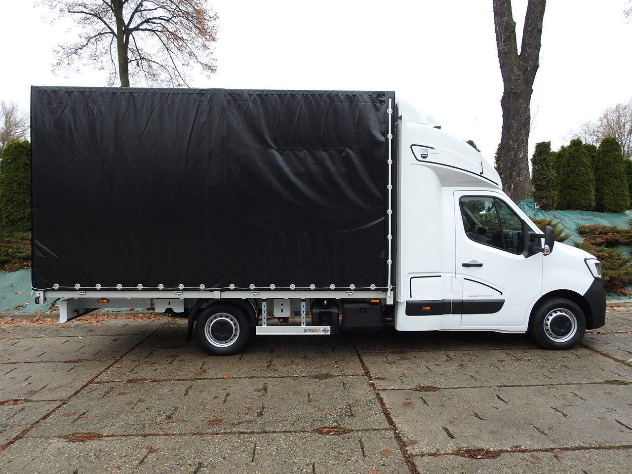 Novu Dostavno vozilo sa ceradom RENAULT MASTER NEW TARPAULIN 10 PALLETS WEBASTO CRUISE CONTROL AIR CONDITIONING LED LIGHTS Y 165HP: slika 7