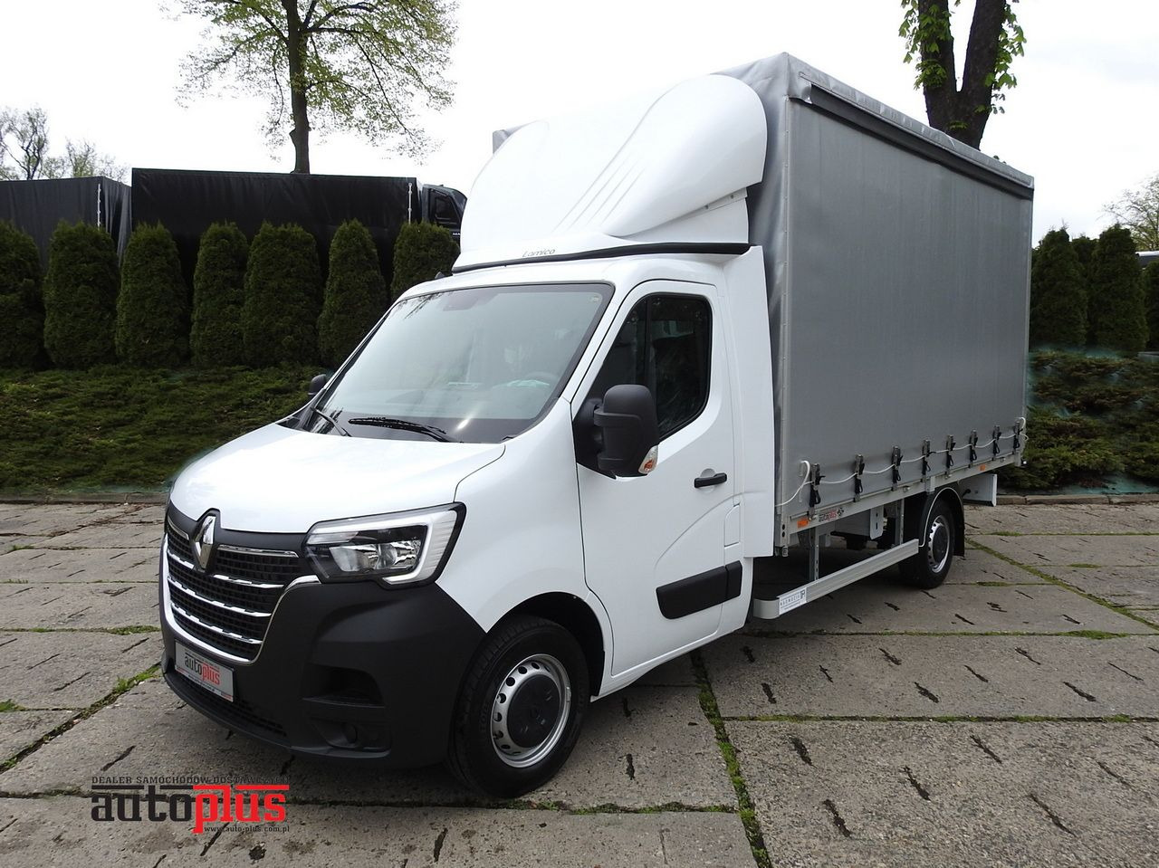 RENAULT MASTER NEW TARPAULIN 8 PALLETS CRUISE CONTROL LED LIGHTS AIR CONDITIONING 165HP - Dostavno vozilo sa ceradom: slika 1 RENAULT MASTER NEW TARPAULIN 8 PALLETS CRUISE CONTROL LED LIGHTS AIR CONDITIONING 165HP - Dostavno vozilo sa ceradom: slika 1