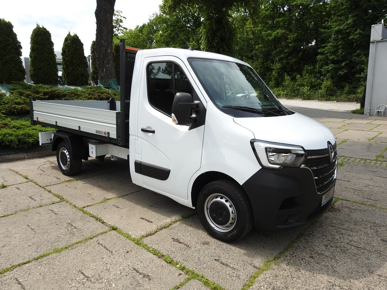RENAULT MASTER - Dostavno vozilo kiper: slika 4 RENAULT MASTER - Dostavno vozilo kiper: slika 4