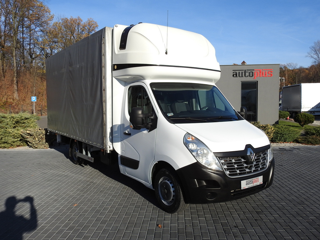 RENAULT MASTER TARPAULIN 10 PALLETS CRUISE CONTROL AIR CONDITIONING PNEUMATICS 170HP - Dostavno vozilo sa ceradom: slika 4 RENAULT MASTER TARPAULIN 10 PALLETS CRUISE CONTROL AIR CONDITIONING PNEUMATICS 170HP - Dostavno vozilo sa ceradom: slika 4