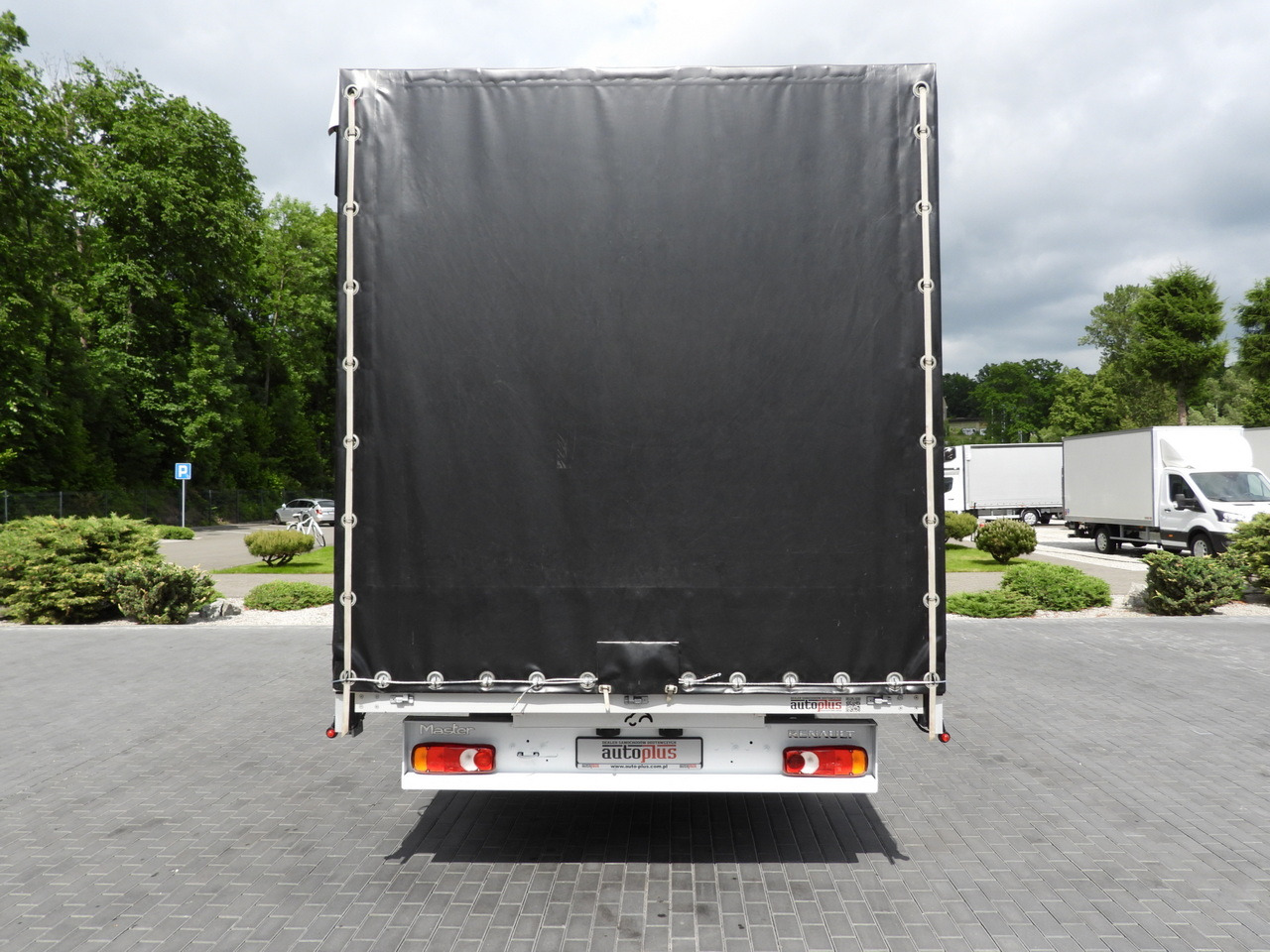 Dostavno vozilo sa ceradom RENAULT MASTER  TARPAULIN 10 PALLETS CRUISE CONTROL LED LIGHTS AIR CONDITIONING  165HP: slika 11 Dostavno vozilo sa ceradom RENAULT MASTER  TARPAULIN 10 PALLETS CRUISE CONTROL LED LIGHTS AIR CONDITIONING  165HP: slika 11