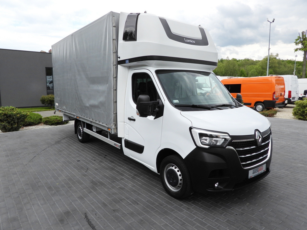 RENAULT MASTER TARPAULIN 10 PALLETS CRUISE CONTROL LED LIGHTS PNEUMATICS AIR CONDITIONING 165HP - Dostavno vozilo sa ceradom: slika 4 RENAULT MASTER TARPAULIN 10 PALLETS CRUISE CONTROL LED LIGHTS PNEUMATICS AIR CONDITIONING 165HP - Dostavno vozilo sa ceradom: slika 4