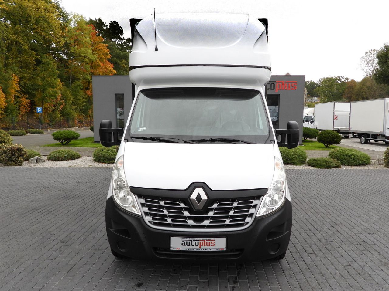 RENAULT MASTER TARPAULIN 10 PALLETS WEBASTO CRUISE CONTROL AIR CONDITIONING 170HP - Dostavno vozilo sa ceradom: slika 5 RENAULT MASTER TARPAULIN 10 PALLETS WEBASTO CRUISE CONTROL AIR CONDITIONING 170HP - Dostavno vozilo sa ceradom: slika 5