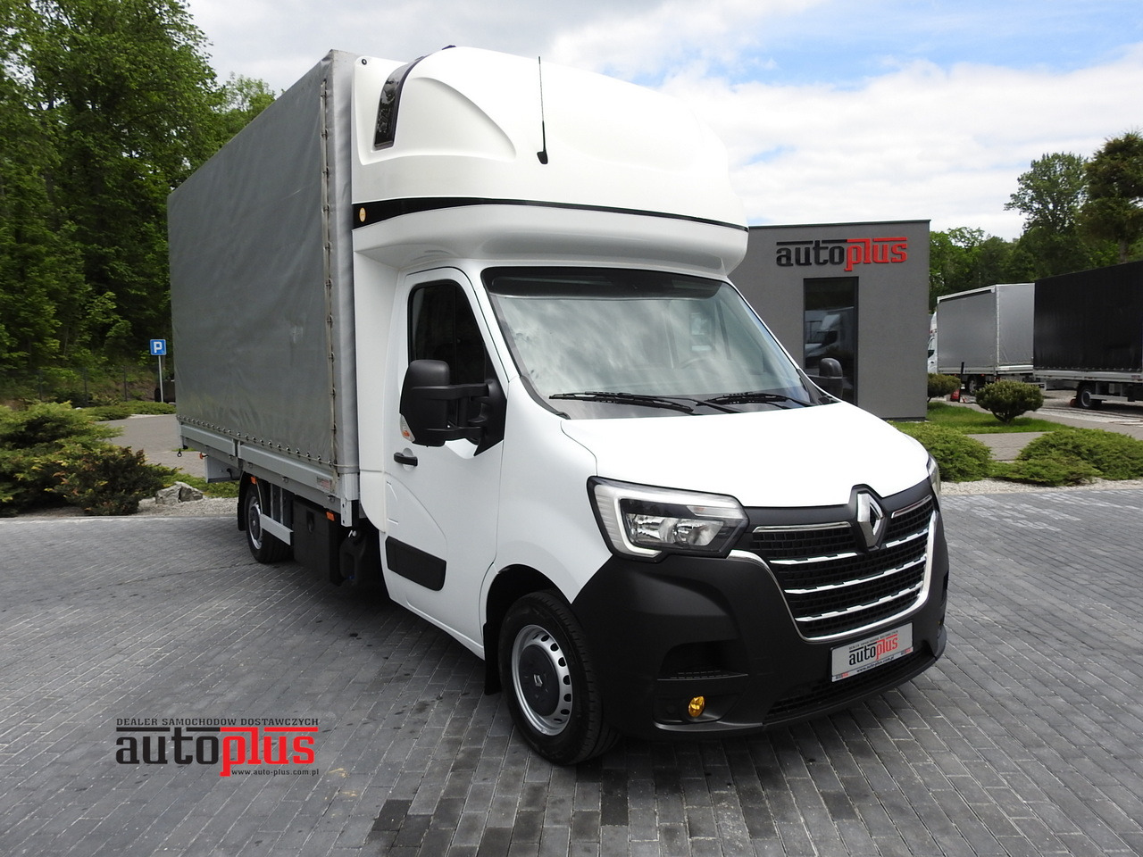 RENAULT MASTER TARPAULIN 10 PALLETS WEBASTO CRUISE CONTROL AIR CONDITIONING LED LIGHTS 165HP - Dostavno vozilo sa ceradom: slika 1 RENAULT MASTER TARPAULIN 10 PALLETS WEBASTO CRUISE CONTROL AIR CONDITIONING LED LIGHTS 165HP - Dostavno vozilo sa ceradom: slika 1