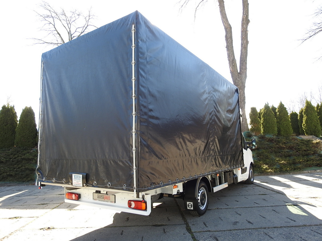 RENAULT MASTER TARPAULIN 10 PALLETS WEBASTO CRUISE CONTROL AIR CONDITIONING LED LIGHTS 165HP - Dostavno vozilo sa ceradom: slika 3 RENAULT MASTER TARPAULIN 10 PALLETS WEBASTO CRUISE CONTROL AIR CONDITIONING LED LIGHTS 165HP - Dostavno vozilo sa ceradom: slika 3