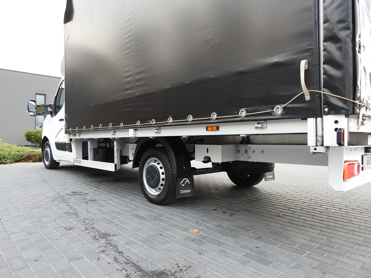 Dostavno vozilo sa ceradom RENAULT MASTER TARPAULIN 10 PALLETS WEBASTO CRUISE CONTROL AIR CONDITIONING LED LIGHTS PNEUMATICS  165HP: slika 16