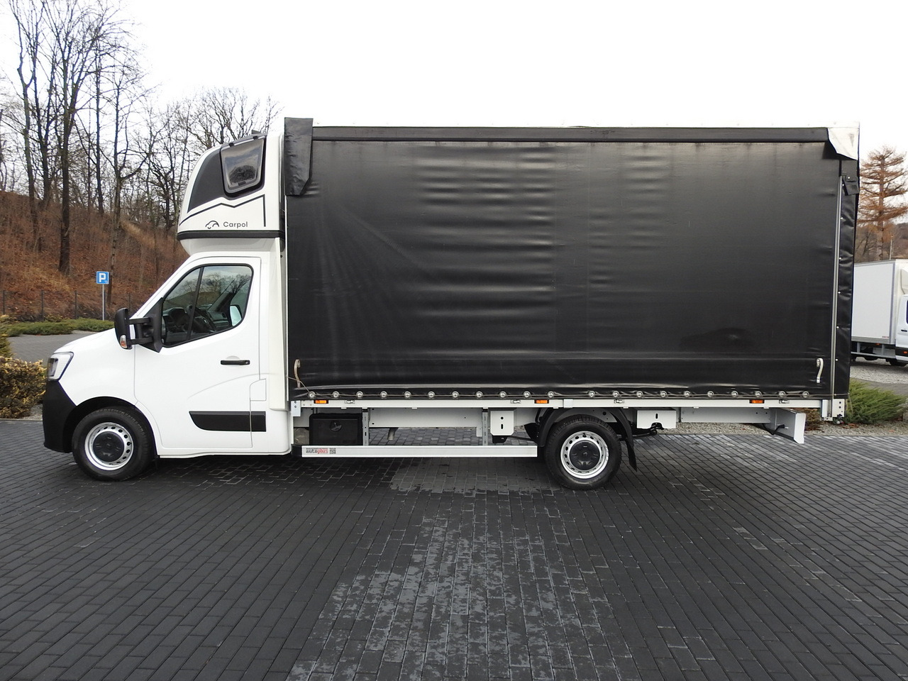 Dostavno vozilo sa ceradom RENAULT MASTER TARPAULIN 10 PALLETS WEBASTO CRUISE CONTROL AIR CONDITIONING LED LIGHTS PNEUMATICS 165HP: slika 9 Dostavno vozilo sa ceradom RENAULT MASTER TARPAULIN 10 PALLETS WEBASTO CRUISE CONTROL AIR CONDITIONING LED LIGHTS PNEUMATICS 165HP: slika 9