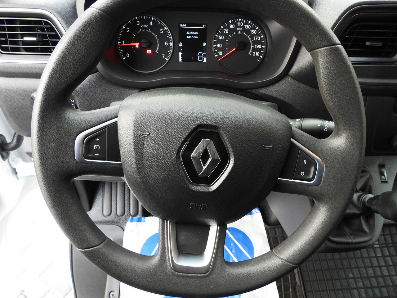 Dostavno vozilo sa ceradom RENAULT MASTER TARPAULIN 10 PALLETS WEBASTO CRUISE CONTROL AIR CONDITIONING LED LIGHTS PNEUMATICS  165HP: slika 35