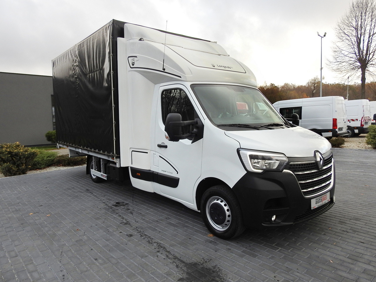 RENAULT MASTER TARPAULIN 10 PALLETS WEBASTO CRUISE CONTROL AIR CONDITIONING LED LIGHTS PNEUMATICS 165HP - Dostavno vozilo sa ceradom: slika 4 RENAULT MASTER TARPAULIN 10 PALLETS WEBASTO CRUISE CONTROL AIR CONDITIONING LED LIGHTS PNEUMATICS 165HP - Dostavno vozilo sa ceradom: slika 4