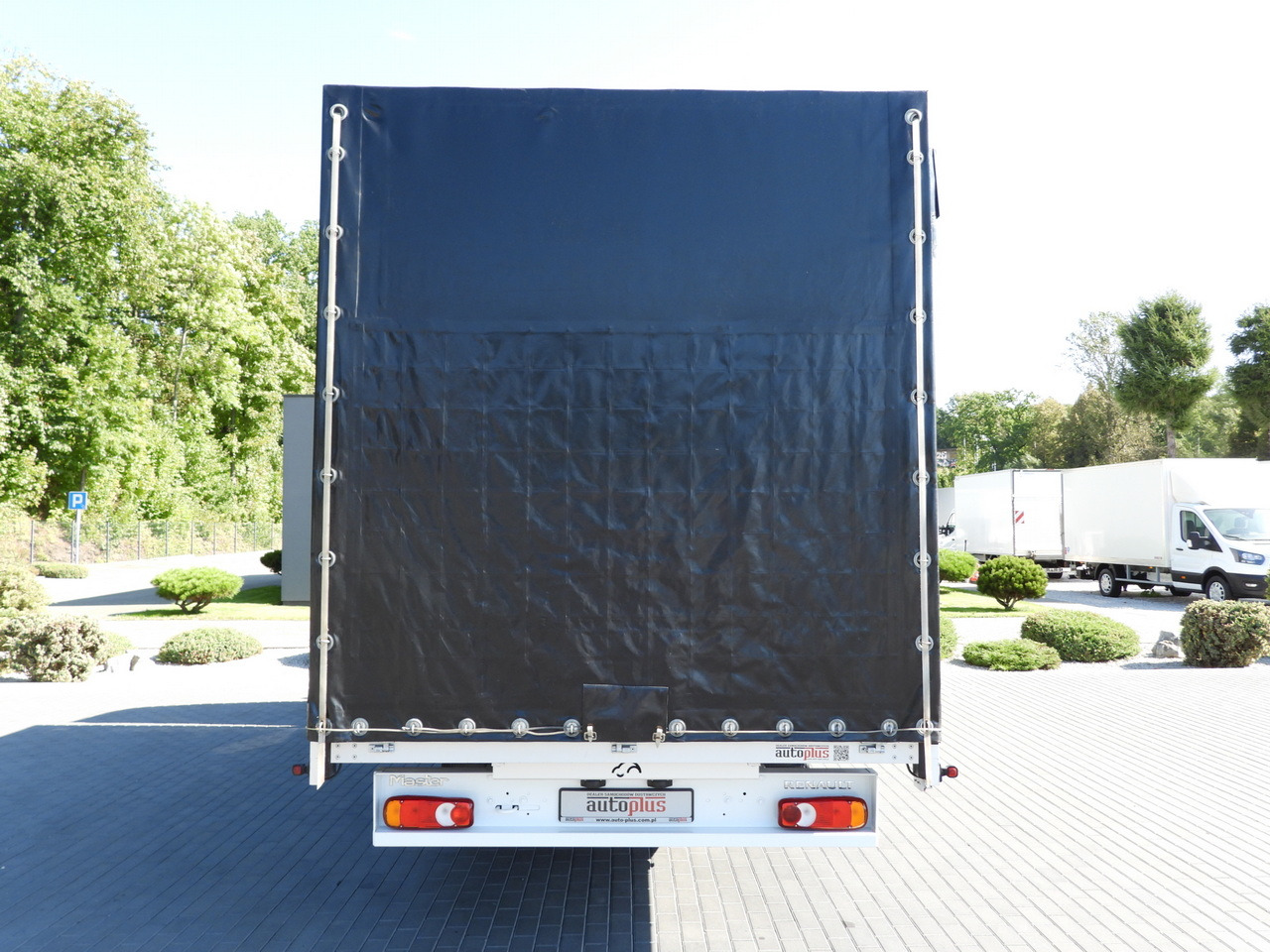 Lizing RENAULT MASTER TARPAULIN 10 PALLETS WEBASTO CRUISE CONTROL LED LIGHTS AIR CONDITIONING  165HP RENAULT MASTER TARPAULIN 10 PALLETS WEBASTO CRUISE CONTROL LED LIGHTS AIR CONDITIONING  165HP: slika 11