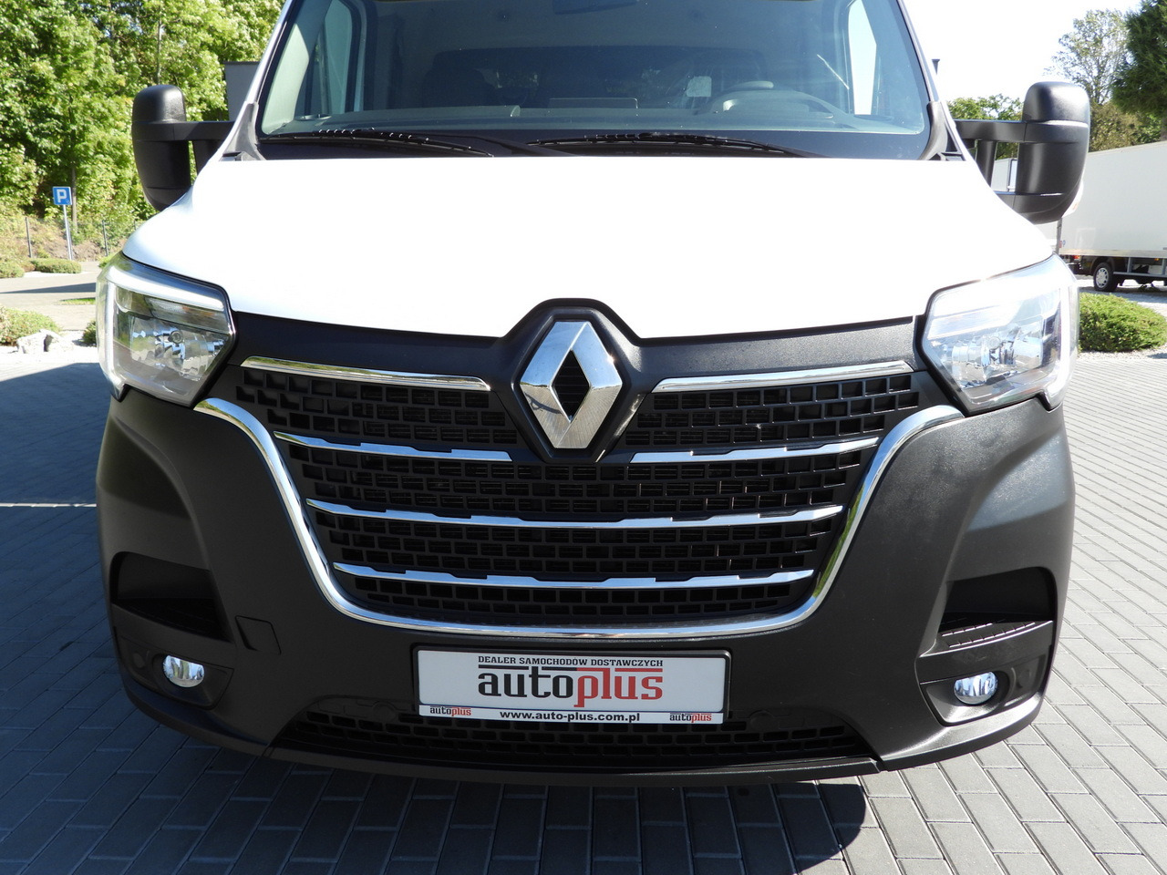 Lizing RENAULT MASTER TARPAULIN 10 PALLETS WEBASTO CRUISE CONTROL LED LIGHTS AIR CONDITIONING  165HP RENAULT MASTER TARPAULIN 10 PALLETS WEBASTO CRUISE CONTROL LED LIGHTS AIR CONDITIONING  165HP: slika 14