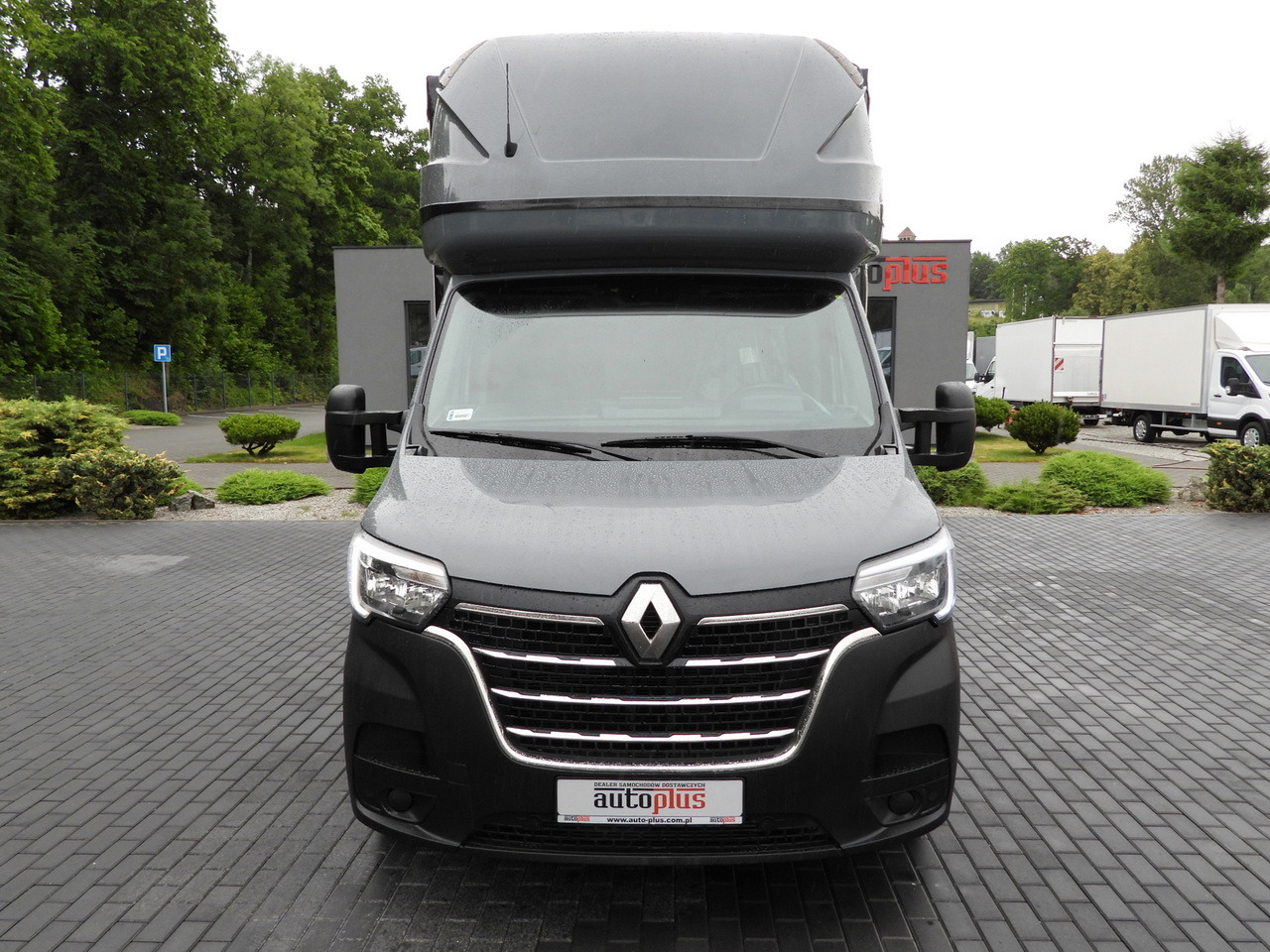 RENAULT MASTER TARPAULIN 10 PALLETS WEBASTO CRUISE CONTROL LED LIGHTS PNEUMATICS AIR CONDITIONING 165HP - Dostavno vozilo sa ceradom: slika 5 RENAULT MASTER TARPAULIN 10 PALLETS WEBASTO CRUISE CONTROL LED LIGHTS PNEUMATICS AIR CONDITIONING 165HP - Dostavno vozilo sa ceradom: slika 5