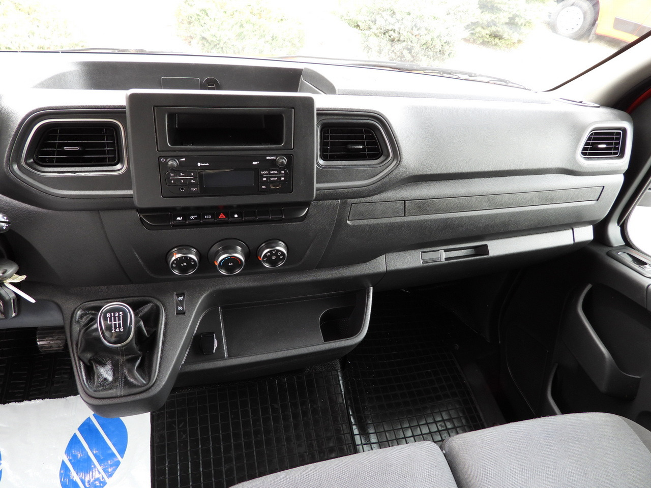 Dostavno vozilo sa ceradom RENAULT MASTER  TARPAULIN 10 PALLETS WEBASTO CRUISE CONTROL LED LIGHTS PNEUMATICS AIR CONDITIONING  165HP: slika 32