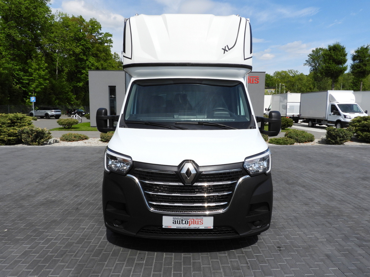 RENAULT MASTER TARPAULIN 10 PALLETS WEBASTO CRUISE CONTROL LED LIGHTS PNEUMATICS AIR CONDITIONING 165HP - Dostavno vozilo sa ceradom: slika 5 RENAULT MASTER TARPAULIN 10 PALLETS WEBASTO CRUISE CONTROL LED LIGHTS PNEUMATICS AIR CONDITIONING 165HP - Dostavno vozilo sa ceradom: slika 5