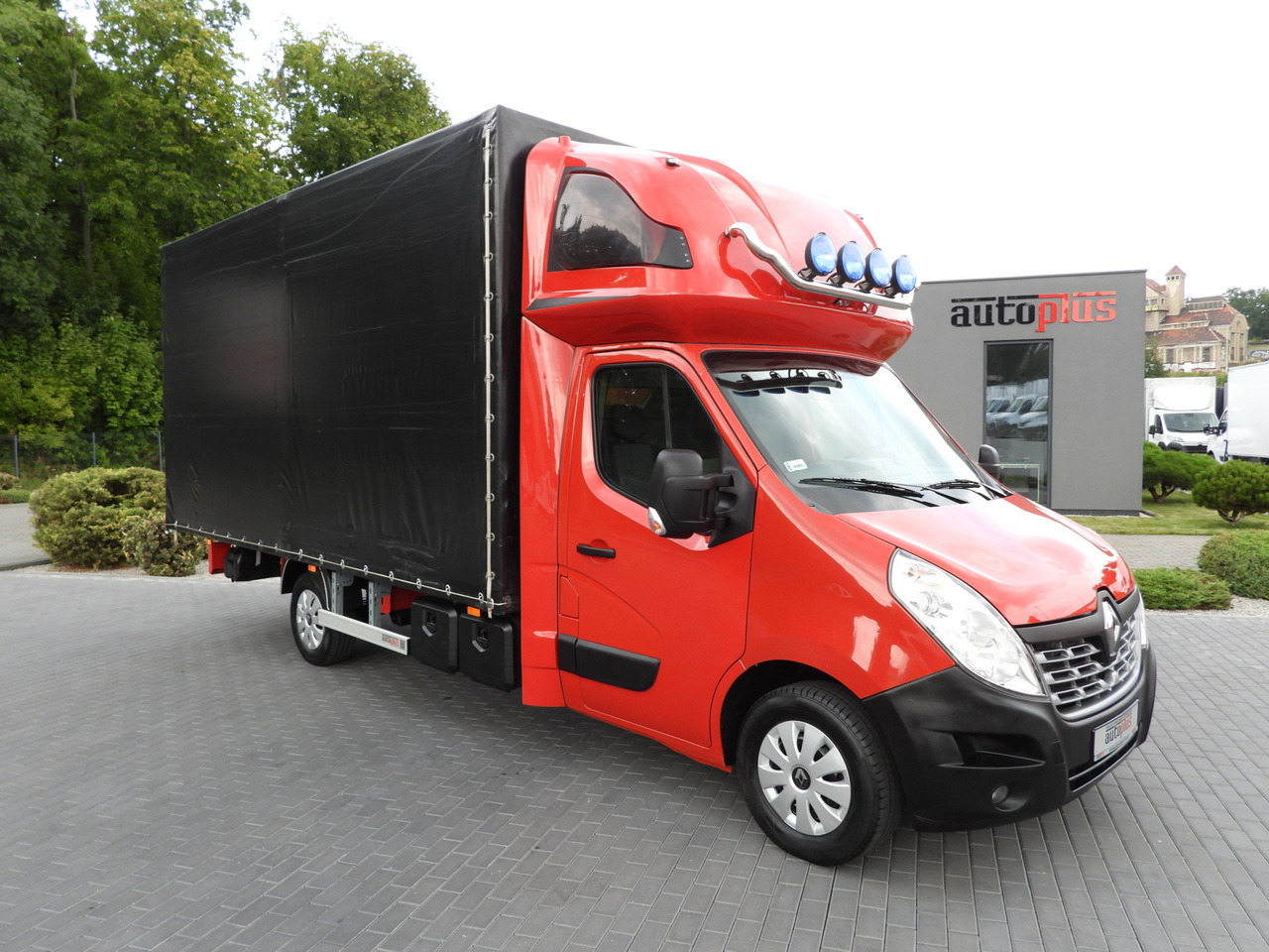 RENAULT MASTER TARPAULIN 10 PALLETS WEBASTO CRUISE CONTROL PNEUMATICS AIR CONDITIONING 170HP - Dostavno vozilo sa ceradom: slika 4 RENAULT MASTER TARPAULIN 10 PALLETS WEBASTO CRUISE CONTROL PNEUMATICS AIR CONDITIONING 170HP - Dostavno vozilo sa ceradom: slika 4
